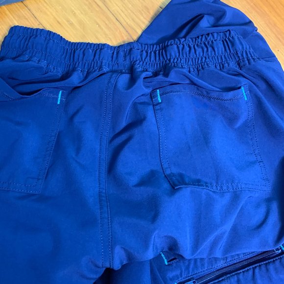 Scrub Sets - Picture 9 of 13